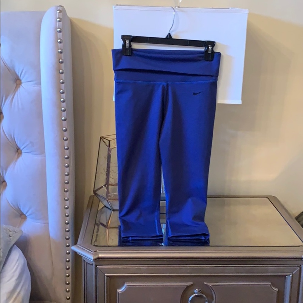 Nike Legend Tight Capris 2.0 Fold Over Waist